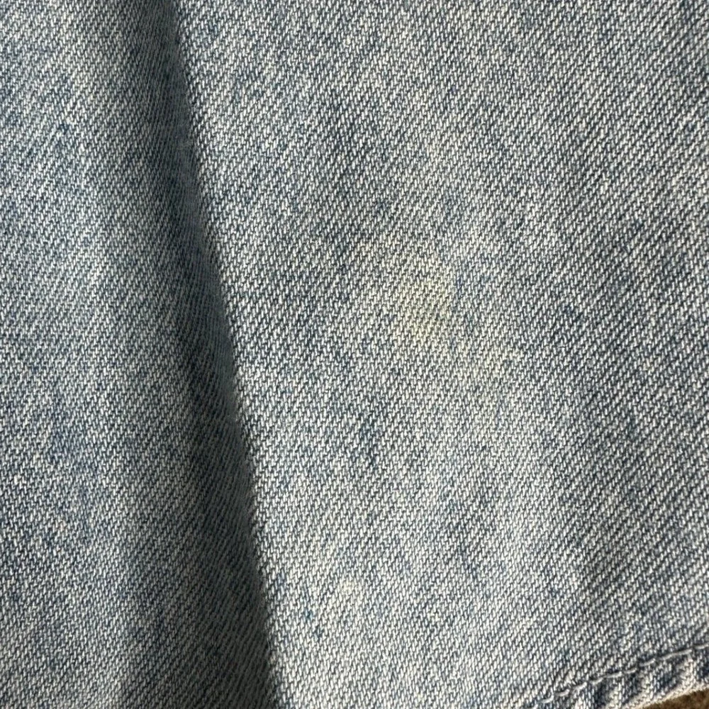 GAP Kid's Long Sleeve Button Down Chambray Shirt size XS Light Blue Denim